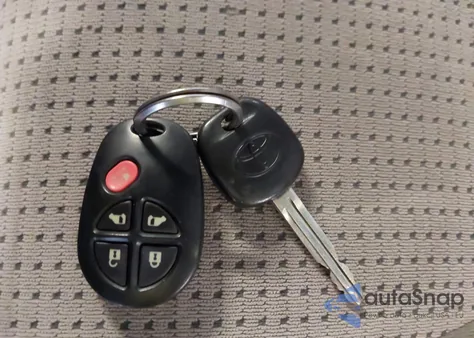 2007 Toyota Sienna Le из США, поврежденный, VIN 5TDZK23CX7S023697